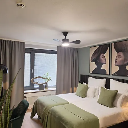 Modernes Im Hotelgebaeude - Eigenes Bad - 5 Min Zum Hauptbahnhof 4* Munich
